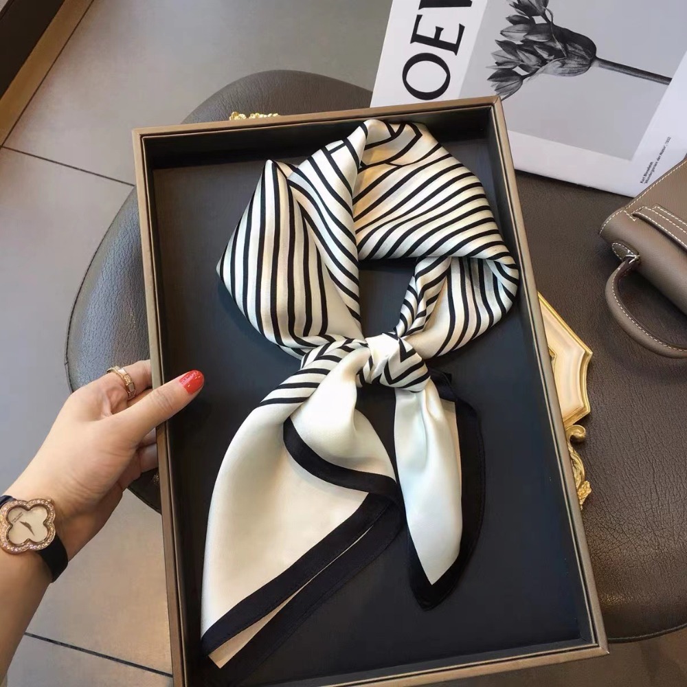 Silk Neck Scarf - 70×70cm Satin Square Scarf, Silk Feel