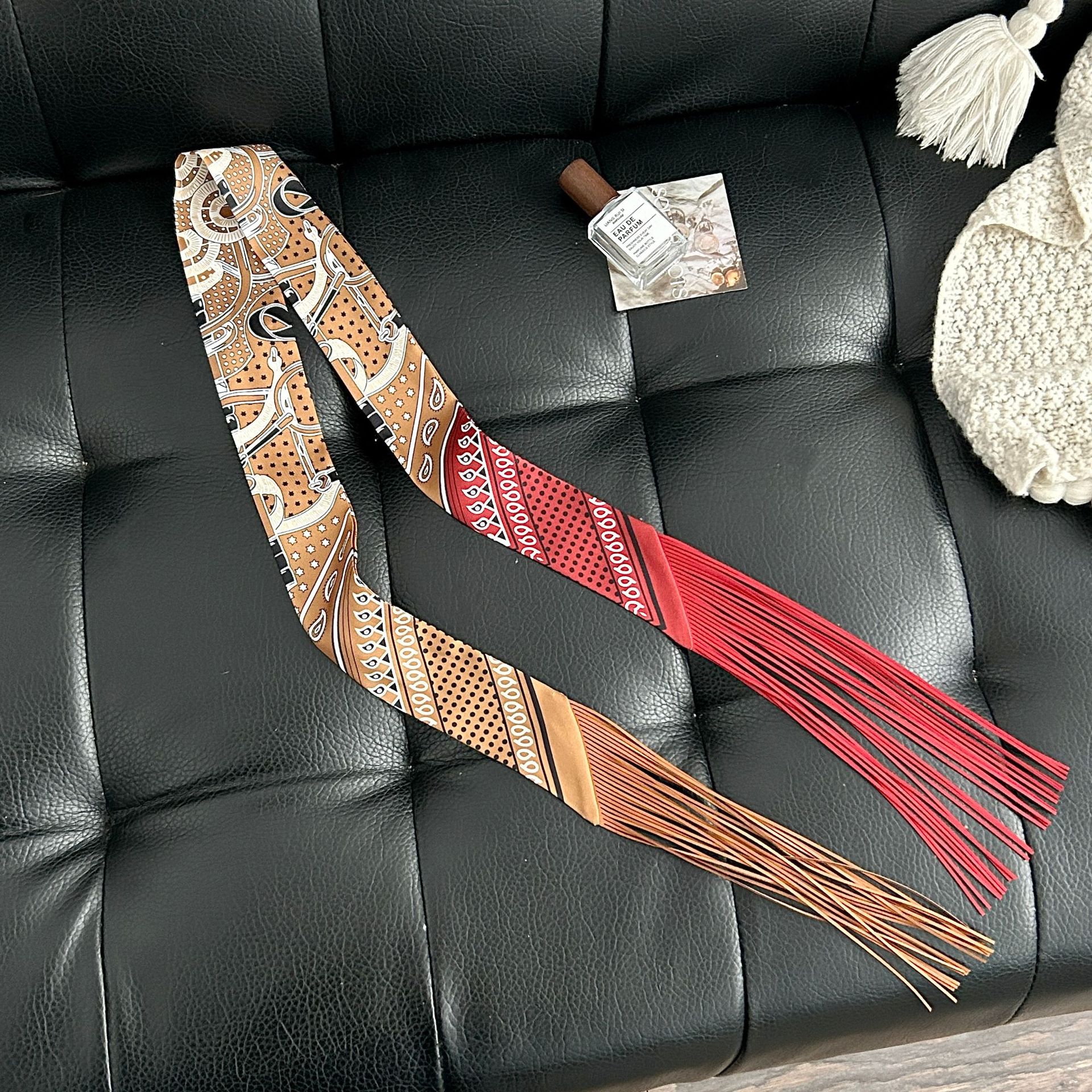 Luxury Tassel Skinny Scarf for - Face Scarf Mask のレビューと価格