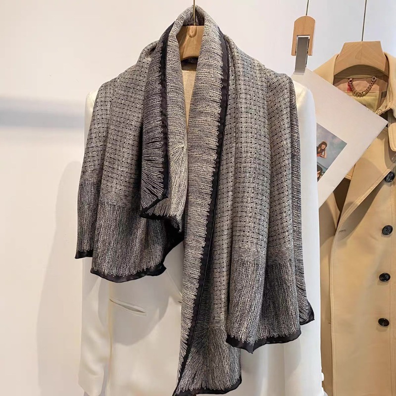 Oversized 110x110cm Real Silk  - Pashmina Wrap Large のレビューと価格