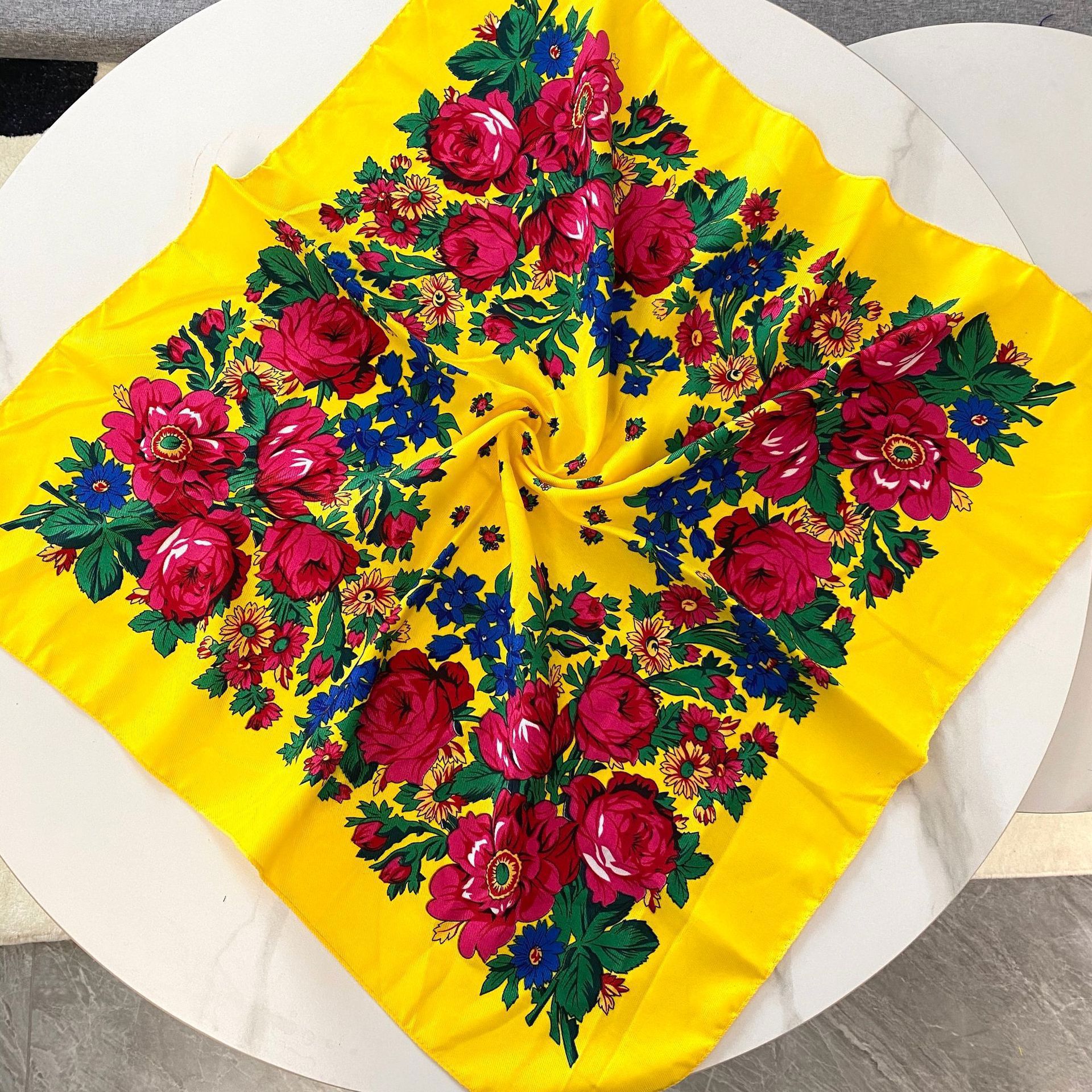 70*70cm Russian Floral Square  - Bandana Cotton のレビューと価格
