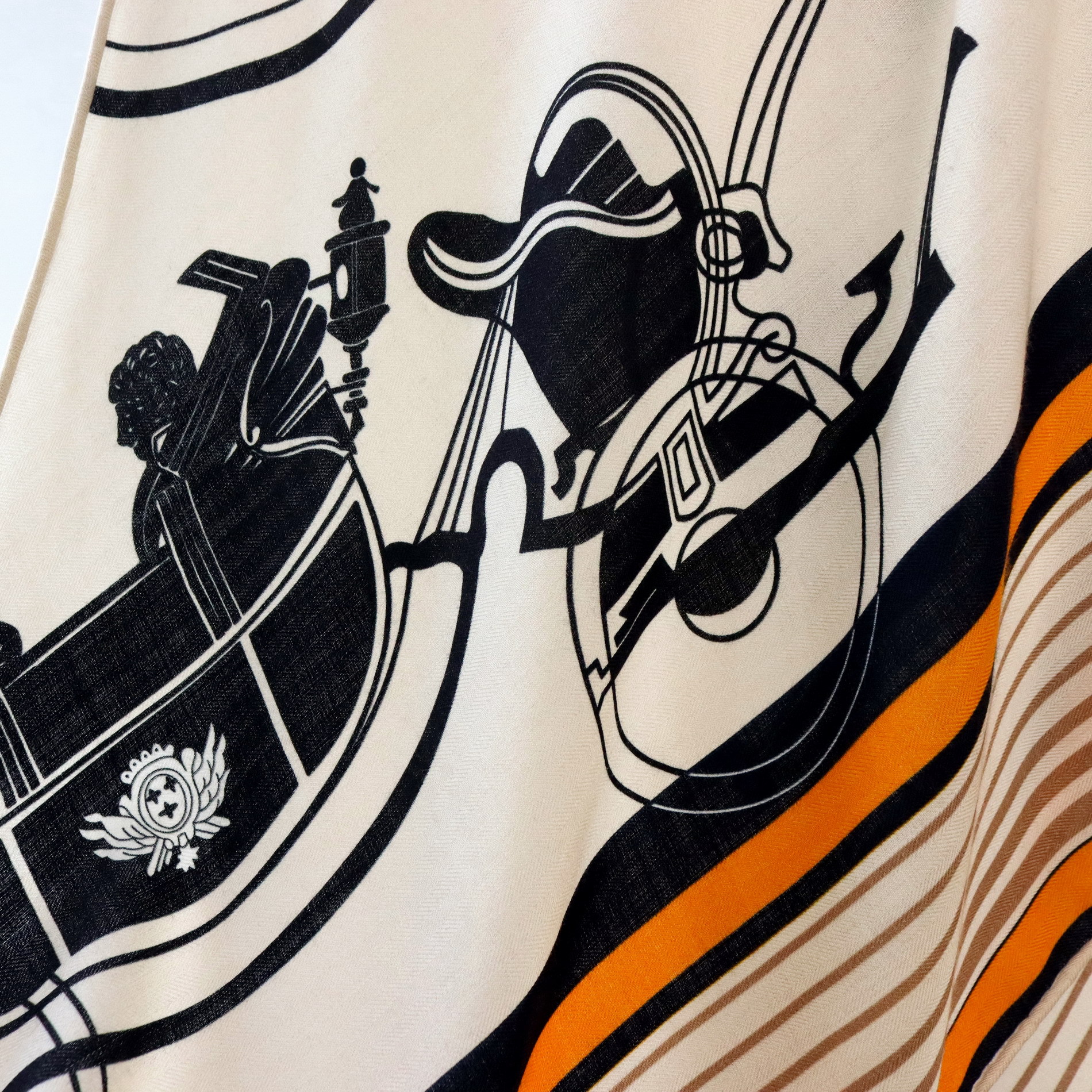 Vintage Equestrian Print Silk  - Pashmina Wrap Large のレビューと価格