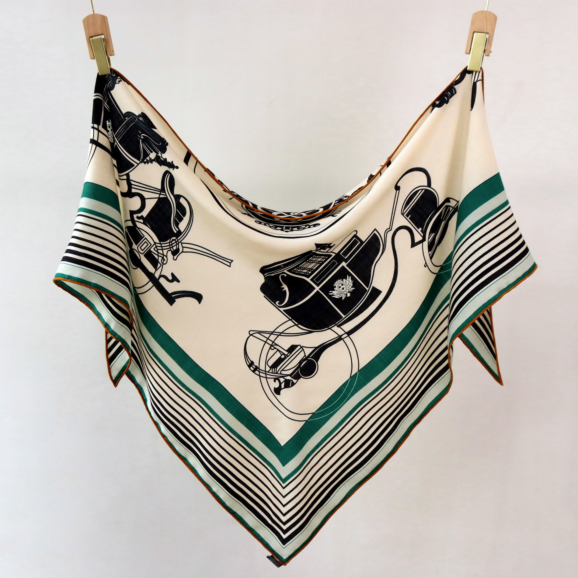 Vintage Equestrian Print Silk  - Pashmina Wrap Large のレビューと価格
