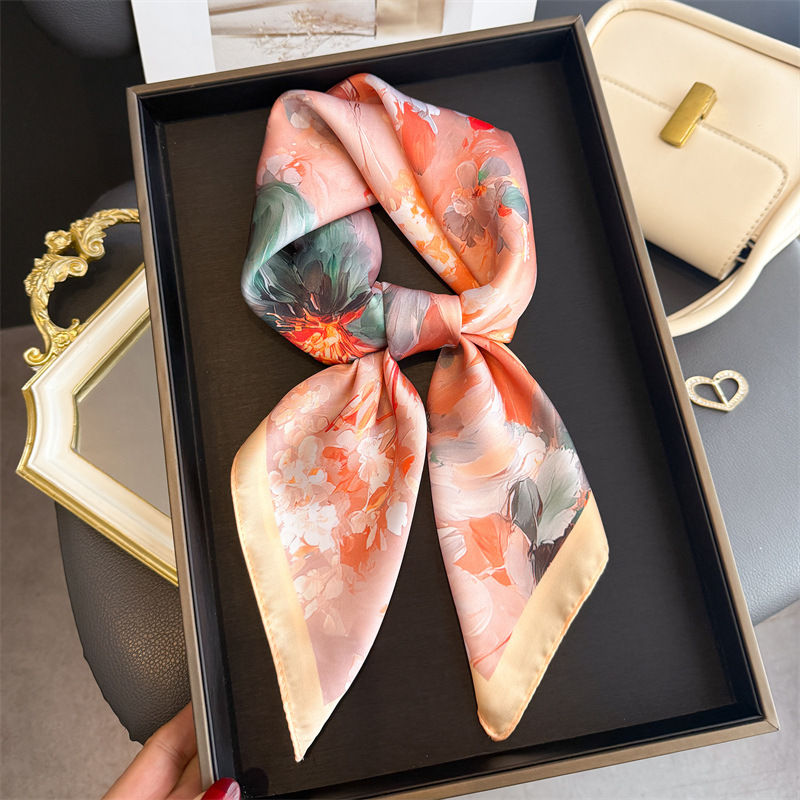 2026 New Floral Print Silk Squ - Silk Neck Scarf のレビューと価格