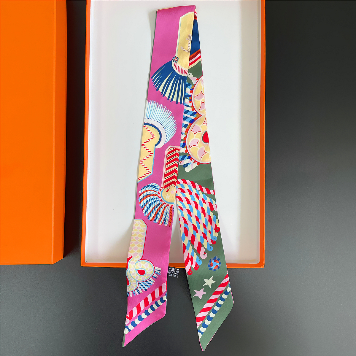 Brand Design Twill 100% Silk S - Silk Neck Scarf のレビューと価格