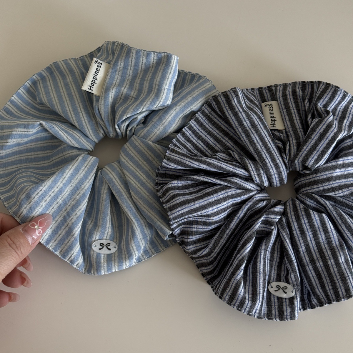 Blue Solid Color Silk Hair Ban - Silk Tie Striped のレビューと価格