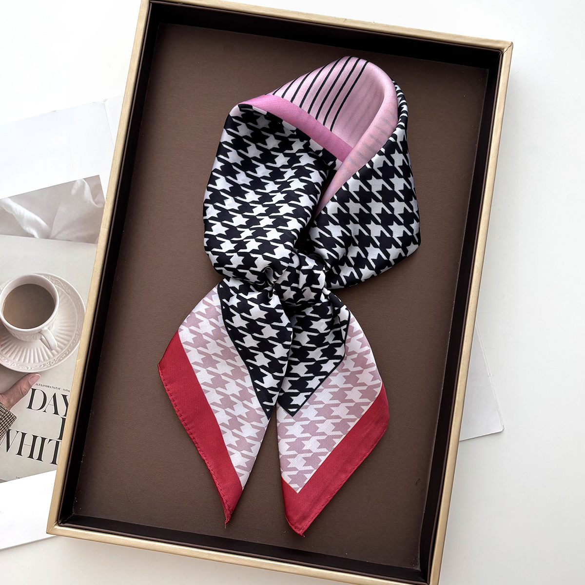 New Printed Square Scarf For W - Silk Neck Scarf のレビューと価格