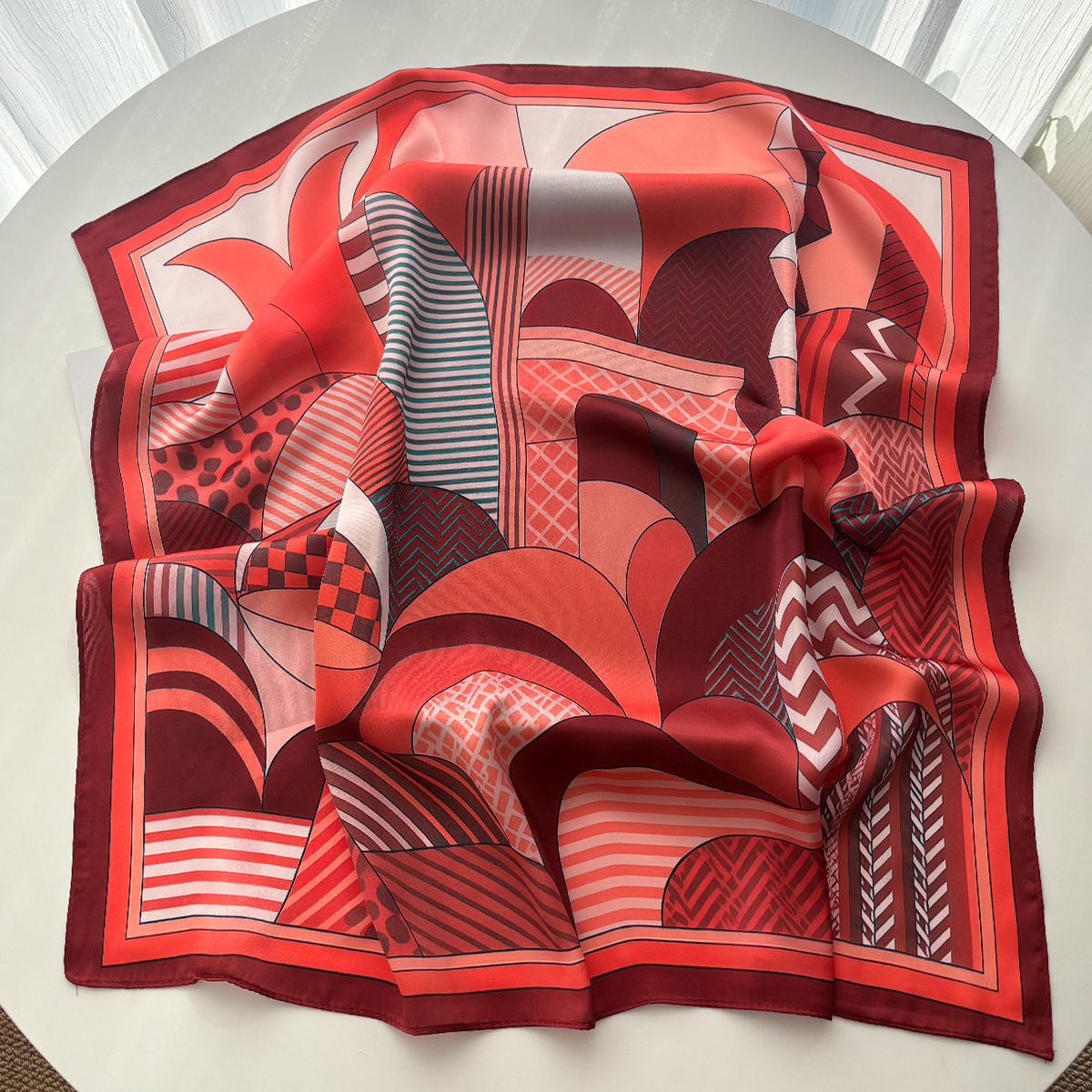 Luxury Square Scarf For Women  - Silk Neck Scarf のレビューと価格