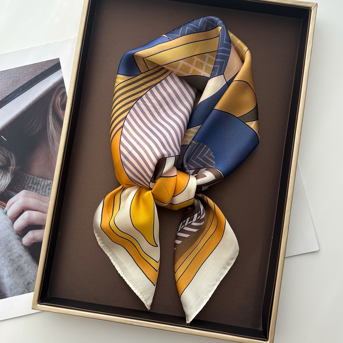 Luxury Square Scarf For Women  - Silk Neck Scarf のレビューと価格