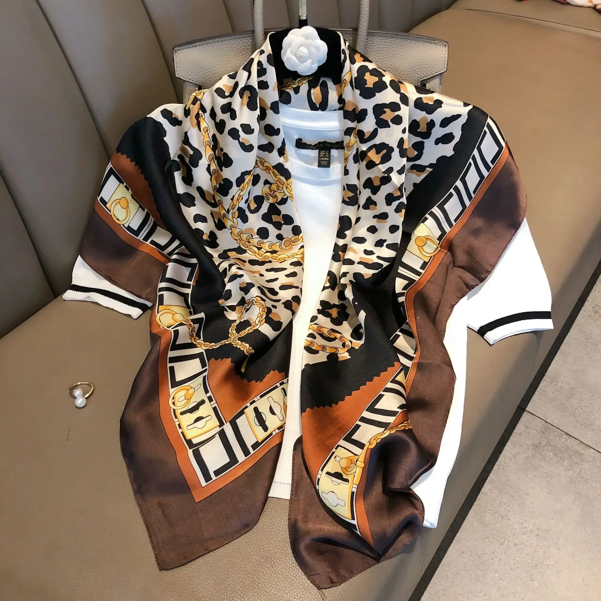 Light luxury 90 Silk scarf imi - Silk Tie Striped のレビューと価格