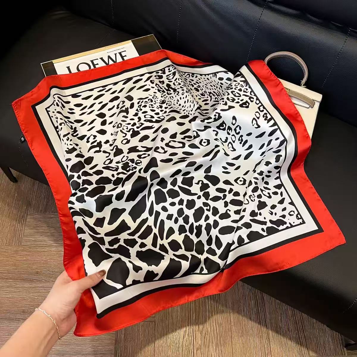 1pc Faux Silk Retro Leopard Pr - Bandana Cotton のレビューと価格