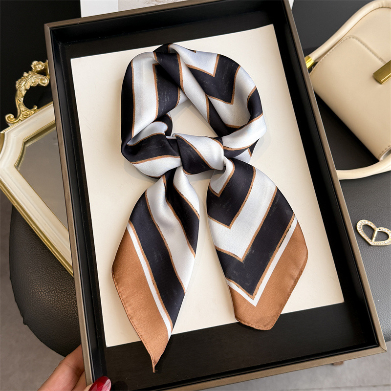 Satin Silk Geometric Stripe Pr - Silk Tie Striped のレビューと価格