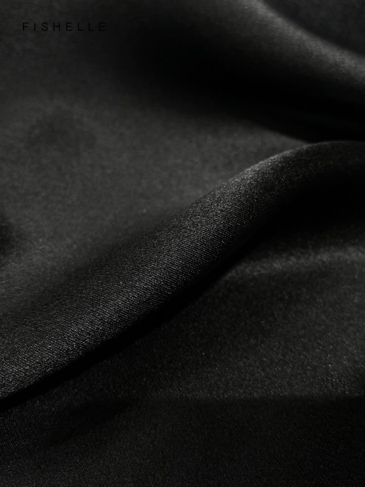 Solid color black pure silk sc - Silk Neck Scarf のレビューと価格