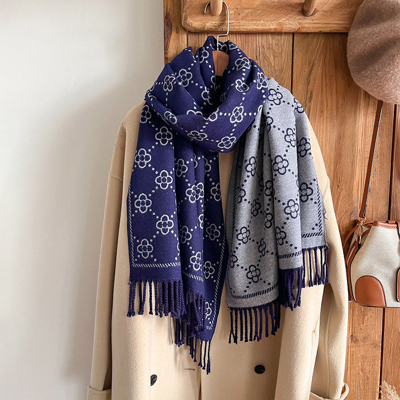 Brands Jacquard Design Winter  - Woven Scarf Blanket のレビューと価格